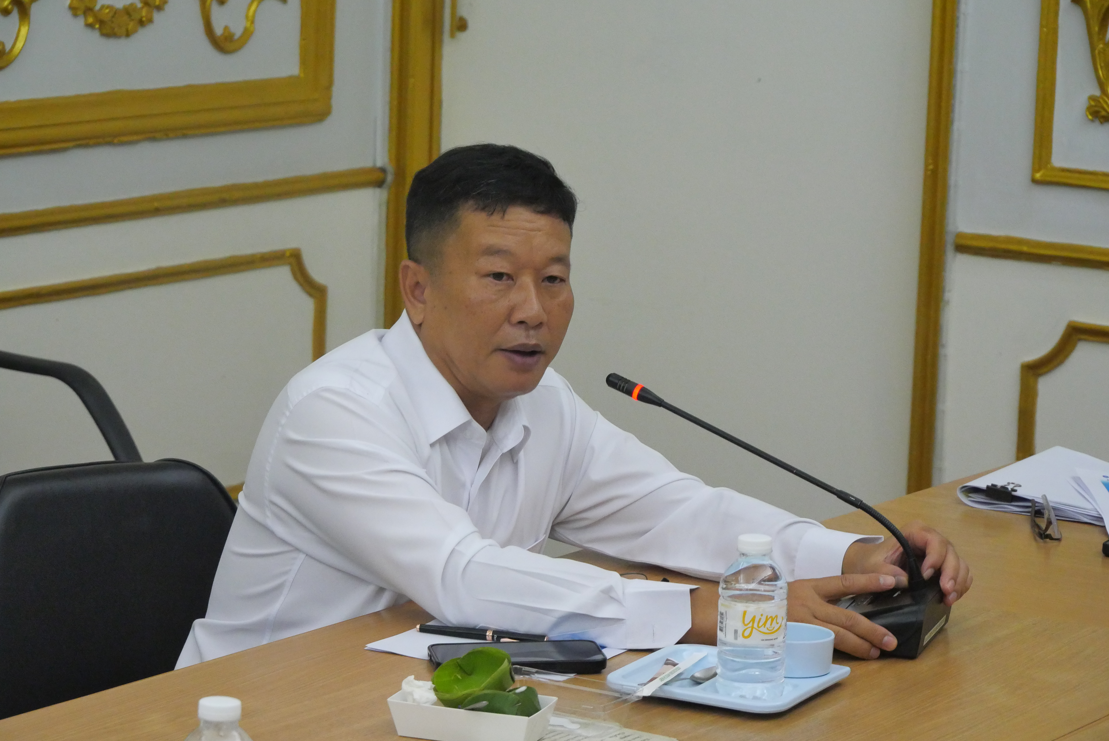 title - ส.ป.ก. ประชุม Morning Talk คณะผู้บริหาร